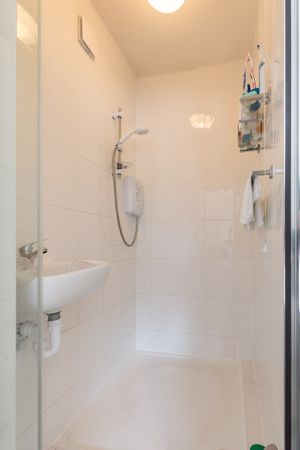 Shower- click for photo gallery